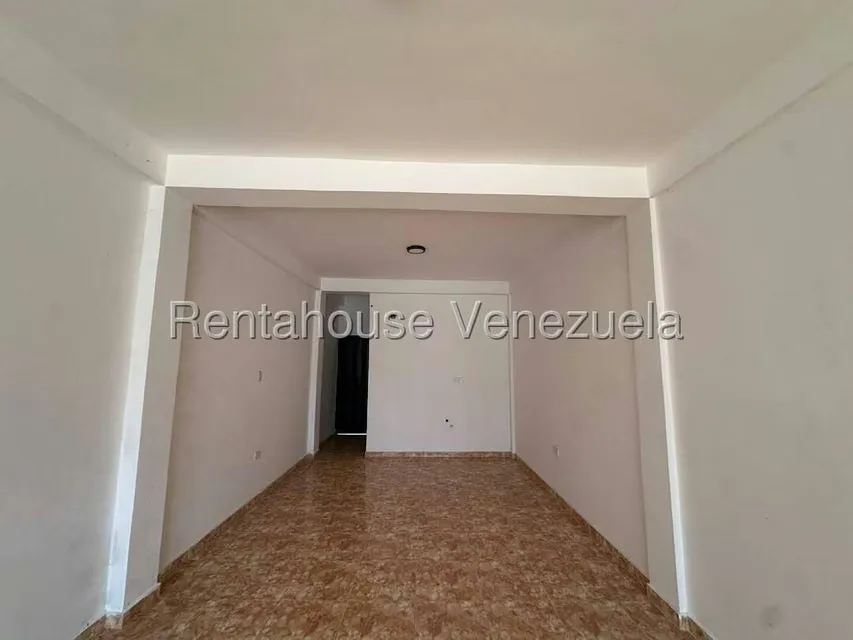 Local Comercial en Alquiler en Centro, Lara - 3