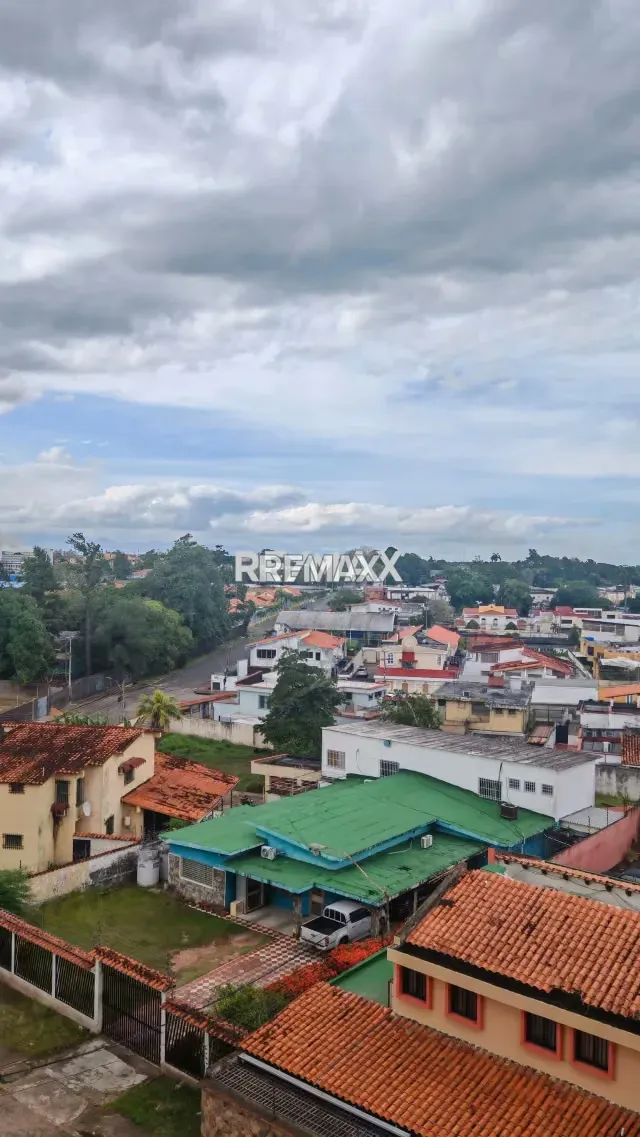 Se vende Apartamento en Río Miño, Juanico. Maturín - 2