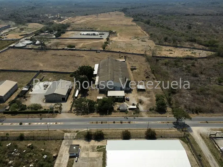 Galpon - Deposito en Venta en Zona Industrial - Chivacoa, Yaracuy - 4
