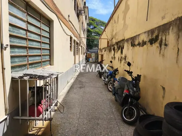 Edif Comercial en Venta, Al Lado del Caribbean Plaza, 902m² - 18