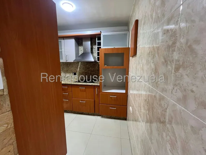 Apartamento (1 Nivel) en Alquiler en Urbanizacion El Centro, Aragua - 14
