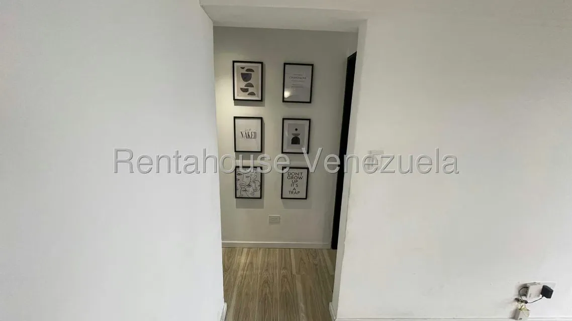 Apartamento (1 Nivel) en Alquiler en Los Naranjos del Cafetal, Distrito Metropolitano - 12