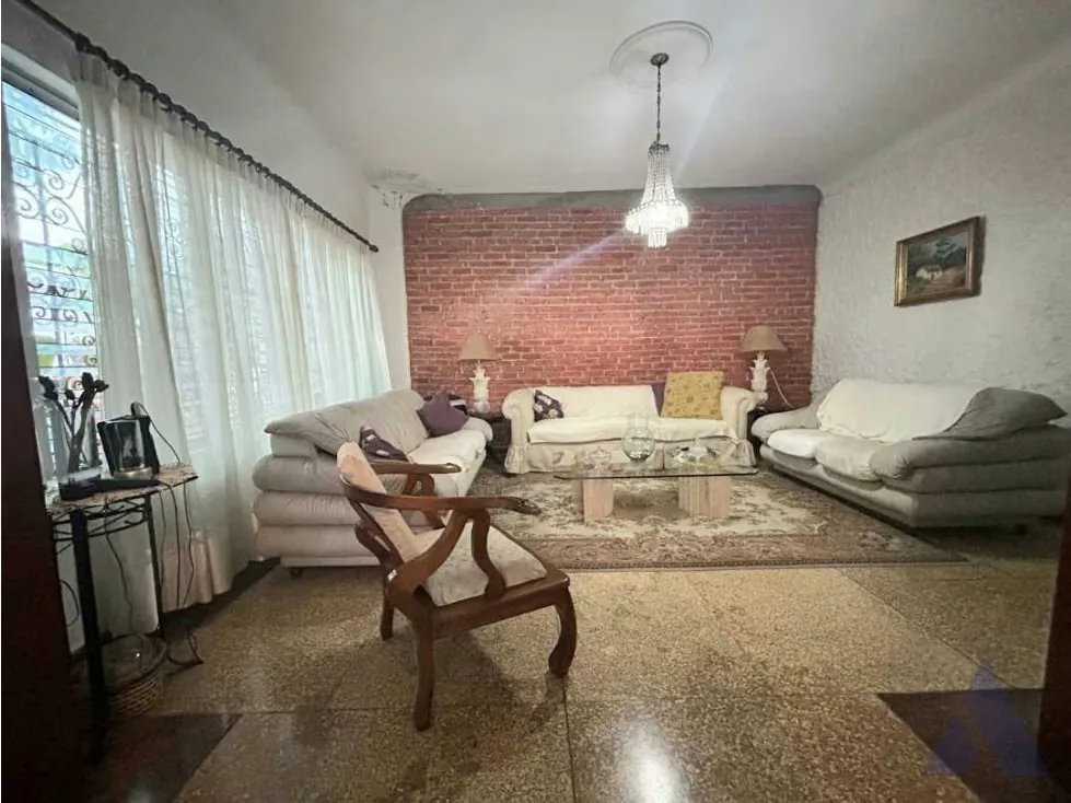 VENTA CASA EN SAN RAFAEL DE LA URB. LA FLORIDA. CARACAS - 4