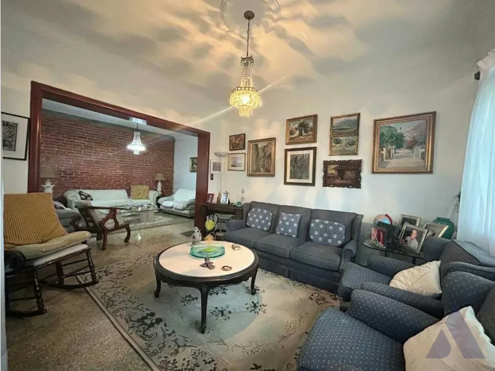 VENTA CASA EN SAN RAFAEL DE LA URB. LA FLORIDA. CARACAS - 6