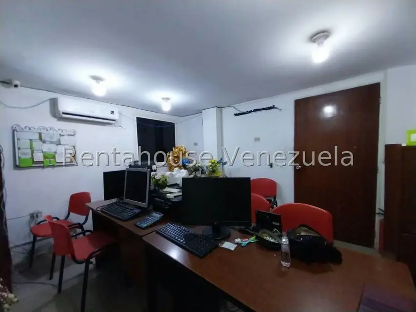 Edificio en Venta en Zona Centro, Aragua - 12