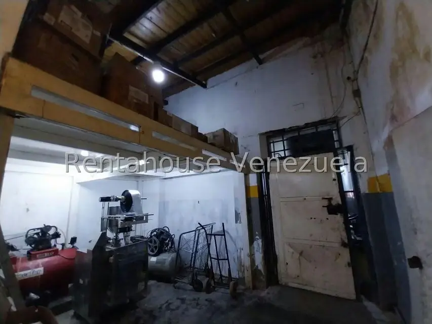 Edificio en Venta en Zona Centro, Aragua - 15