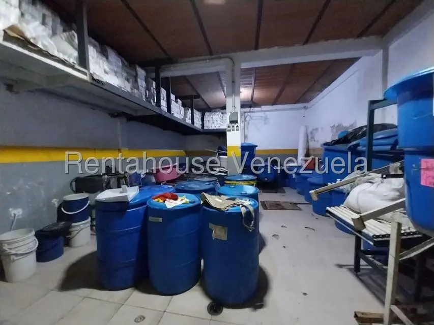 Edificio en Venta en Zona Centro, Aragua - 19