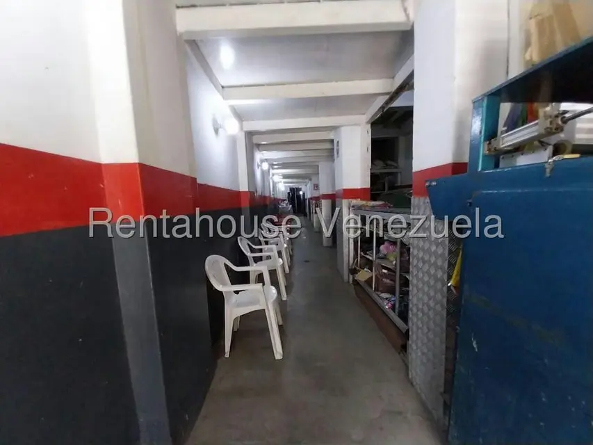 Edificio en Venta en Zona Centro, Aragua - 2