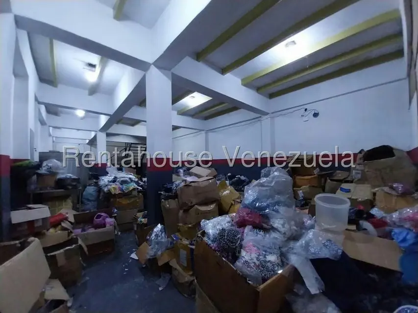 Edificio en Venta en Zona Centro, Aragua - 28