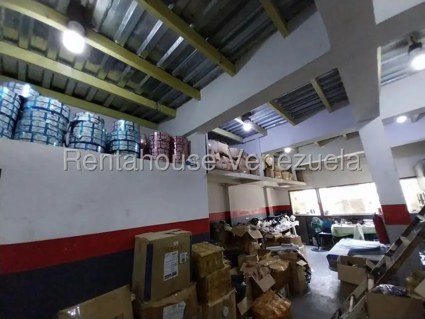 Edificio en Venta en Zona Centro, Aragua - 32