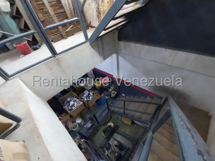 Edificio en Venta en Zona Centro, Aragua - 38