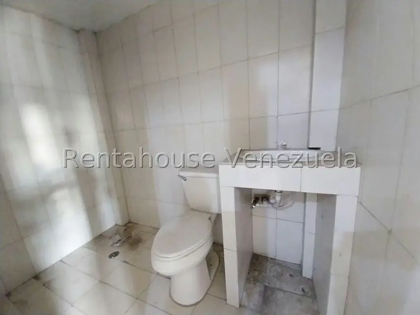 Edificio en Venta en Zona Centro, Aragua - 41