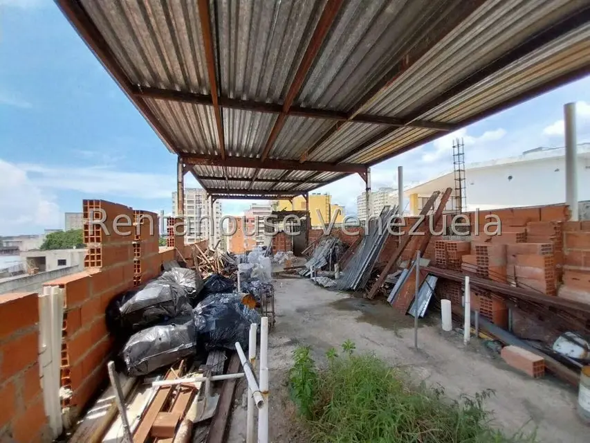 Edificio en Venta en Zona Centro, Aragua - 60