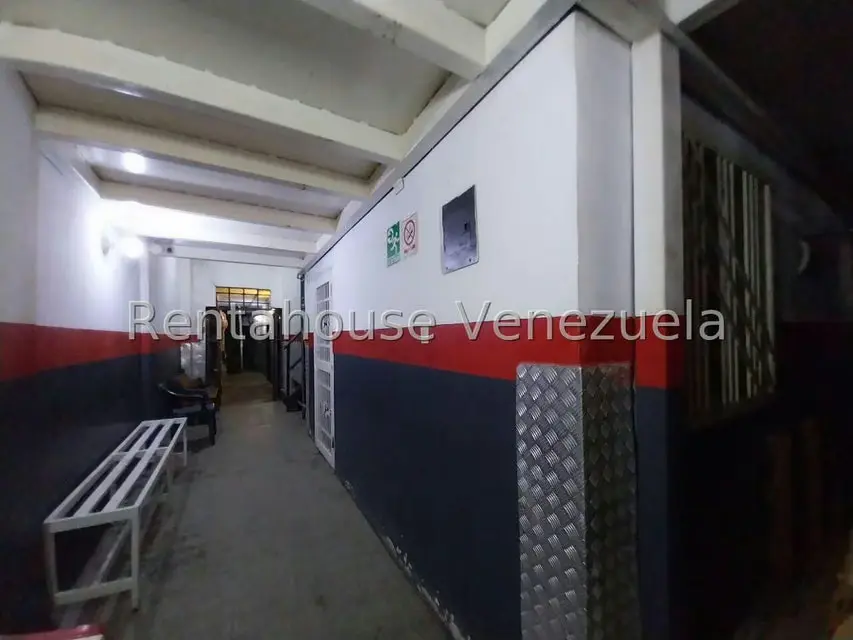 Edificio en Venta en Zona Centro, Aragua - 9