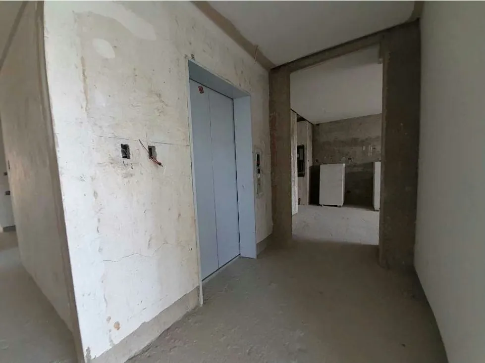Vendo apartamento 320m2 Altamira 0323 - 25