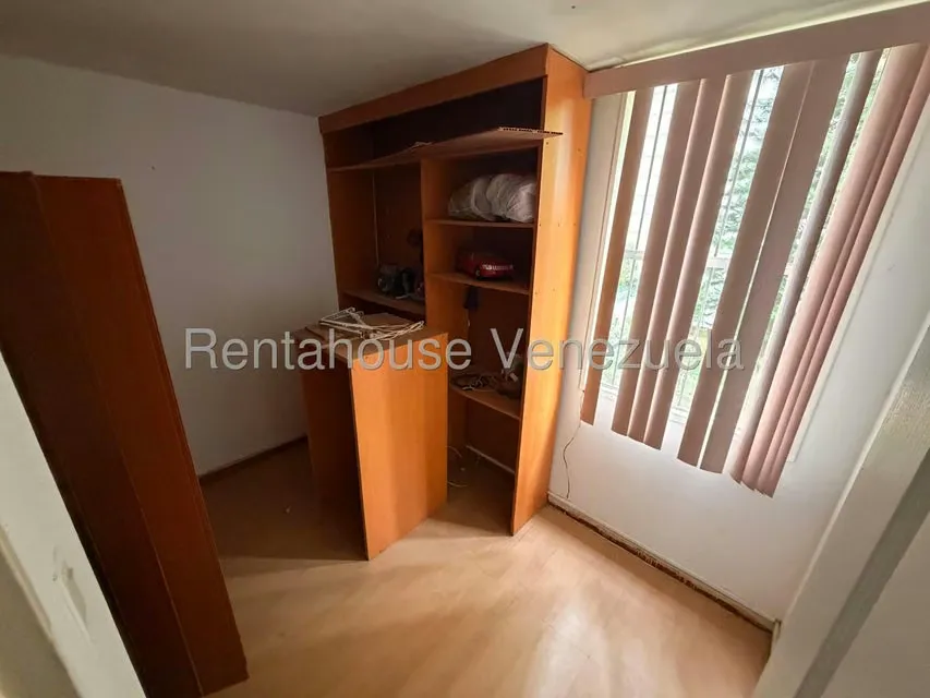Apartamento (1 Nivel) en Venta en Los Samanes, Distrito Metropolitano - 11