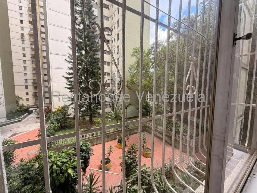 Apartamento (1 Nivel) en Venta en Los Samanes, Distrito Metropolitano - 16
