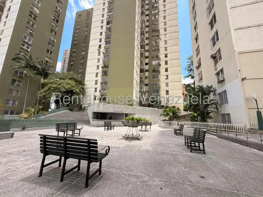 Apartamento (1 Nivel) en Venta en Los Samanes, Distrito Metropolitano - 18