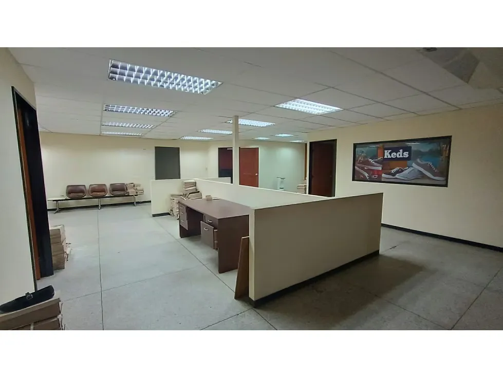 se vende locales en edificio industrial 1050m2 Guatire 9661 - 14