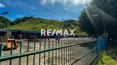 Se Alquila Galpón comercial en la Troncal 5, al lado de la bomba cordillerana, sector Sabaneta - 2