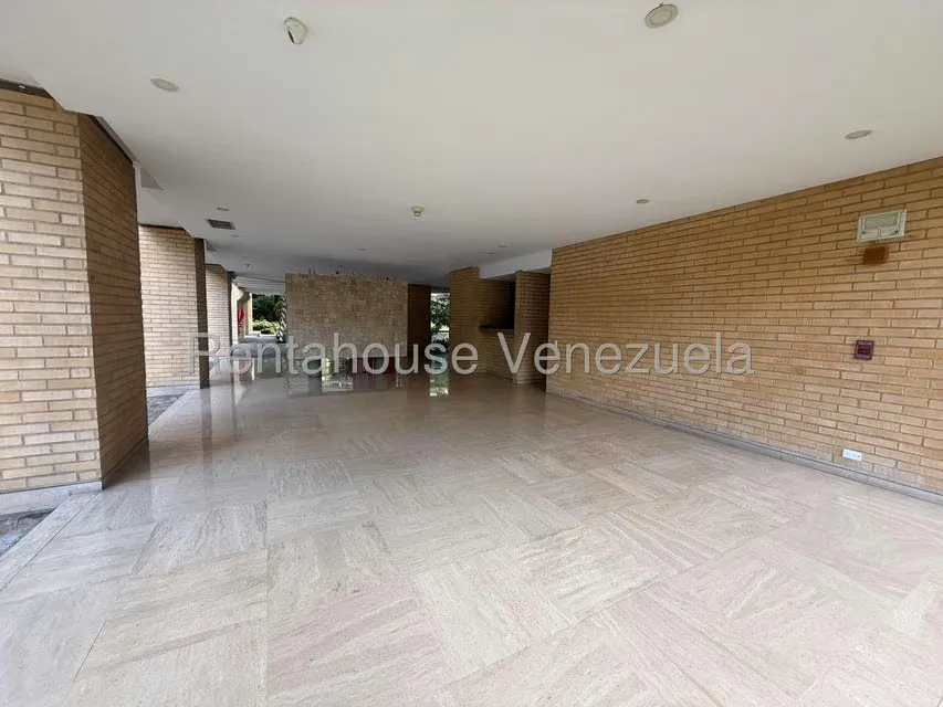 Apartamento (1 Nivel) en Alquiler en Campo Alegre, Distrito Metropolitano - 18
