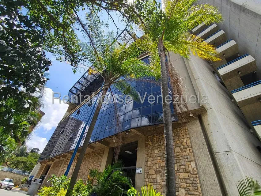 Local Comercial en Alquiler en Macaracuay, Distrito Metropolitano - 17