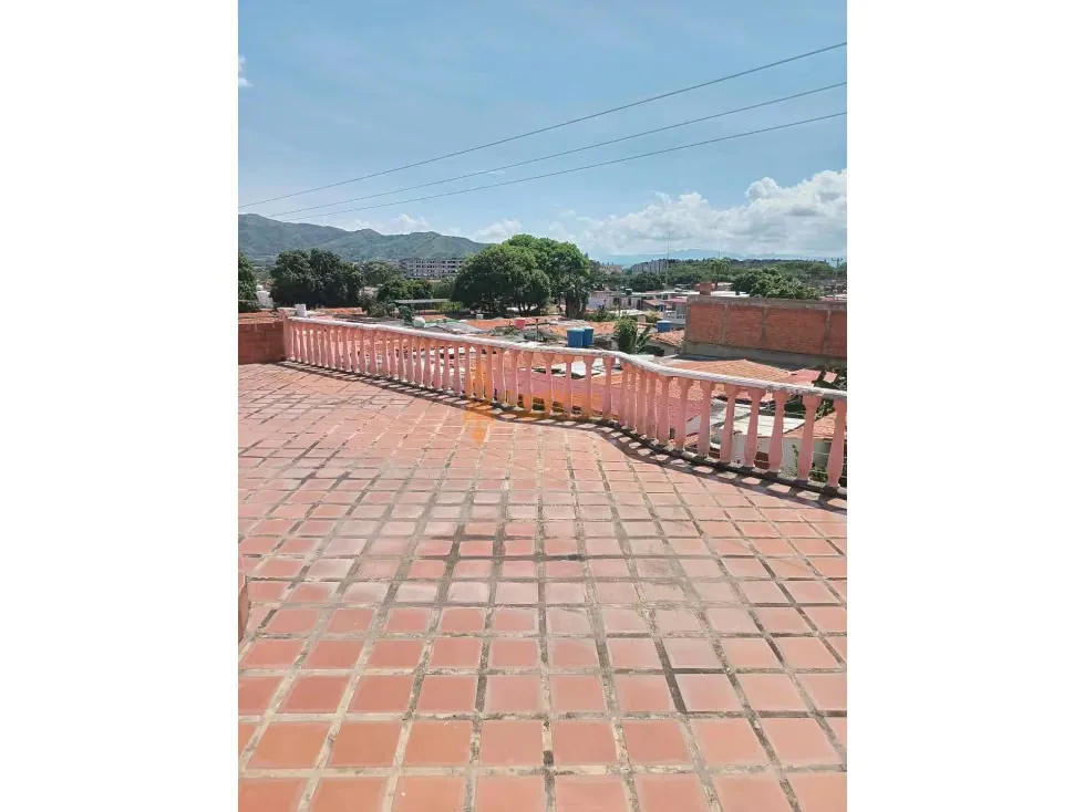 CASA VERSATIL EN LA ESMERALDA, 800m, 3 NIVELES, CON TERRAZA - 21