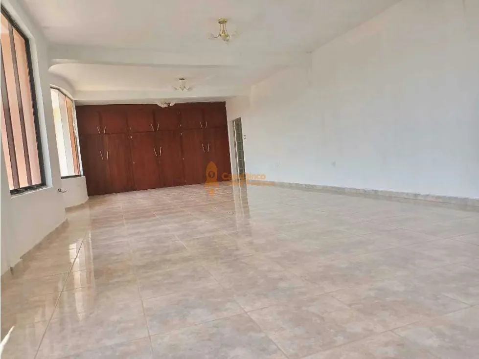 CASA VERSATIL EN LA ESMERALDA, 800m, 3 NIVELES, CON TERRAZA - 22