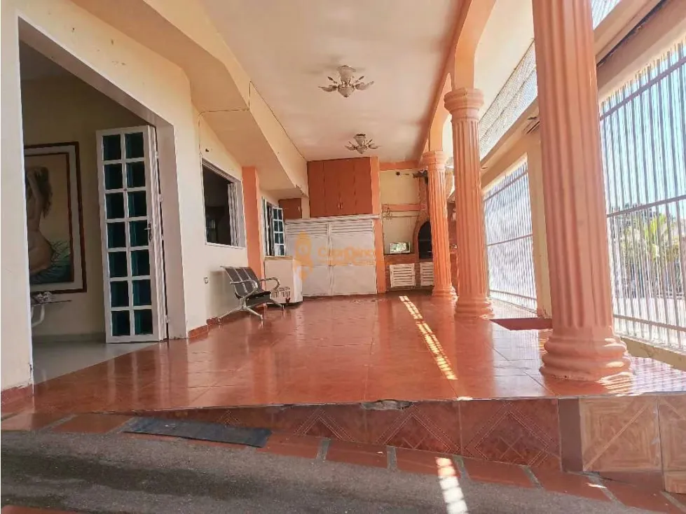 CASA VERSATIL EN LA ESMERALDA, 800m, 3 NIVELES, CON TERRAZA - 5