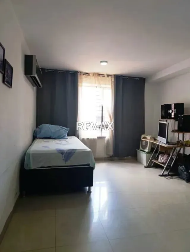APARTAMENTO EN VENTA - URB. LOMAS DEL AVILA - 9