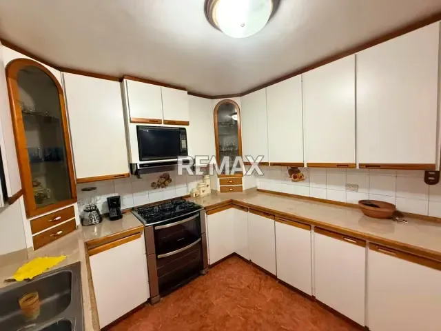 APARTAMENTO EN LAS ACACIAS - 3