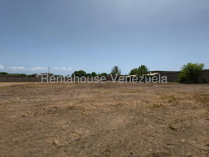 Terreno (Comercial) en Venta en La Costanera, Miranda - 12