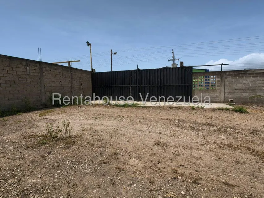 Terreno (Comercial) en Venta en La Costanera, Miranda - 13
