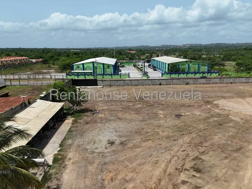Terreno (Comercial) en Venta en La Costanera, Miranda - 17