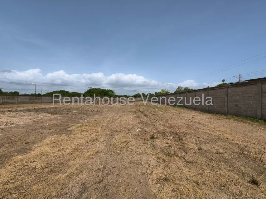 Terreno (Comercial) en Venta en La Costanera, Miranda - 10