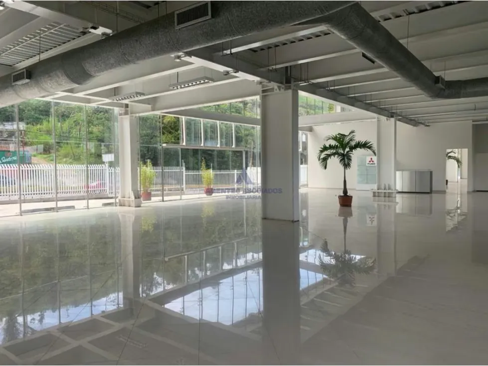 Se vende edificio Industrial 5.524m2 San Antonio 0026 - 3
