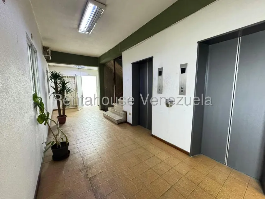 Oficina en Alquiler en Chacao, Distrito Metropolitano - 25