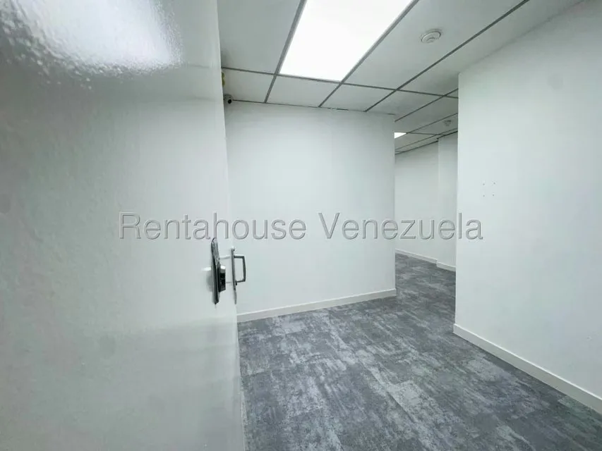 Oficina en Alquiler en Chacao, Distrito Metropolitano - 7