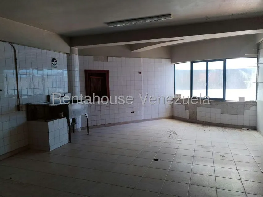 Local Comercial en Alquiler en Agua Blanca, Carabobo - 5