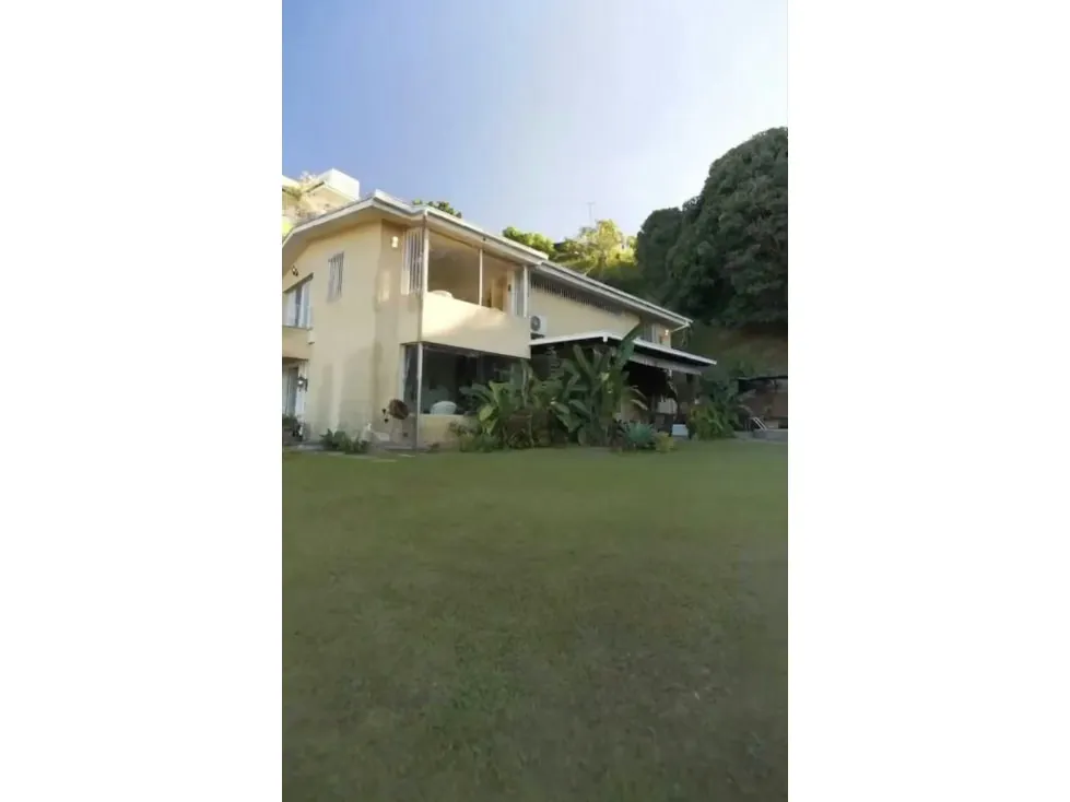 Urb.El Placer Baruta VENDO casa 450m2 con jardín y bella vista (mogo) - 2
