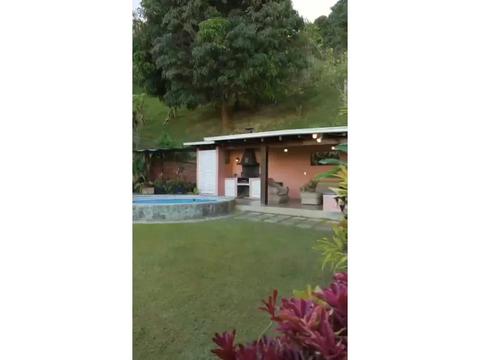 Urb.El Placer Baruta VENDO casa 450m2 con jardín y bella vista (mogo) - 15