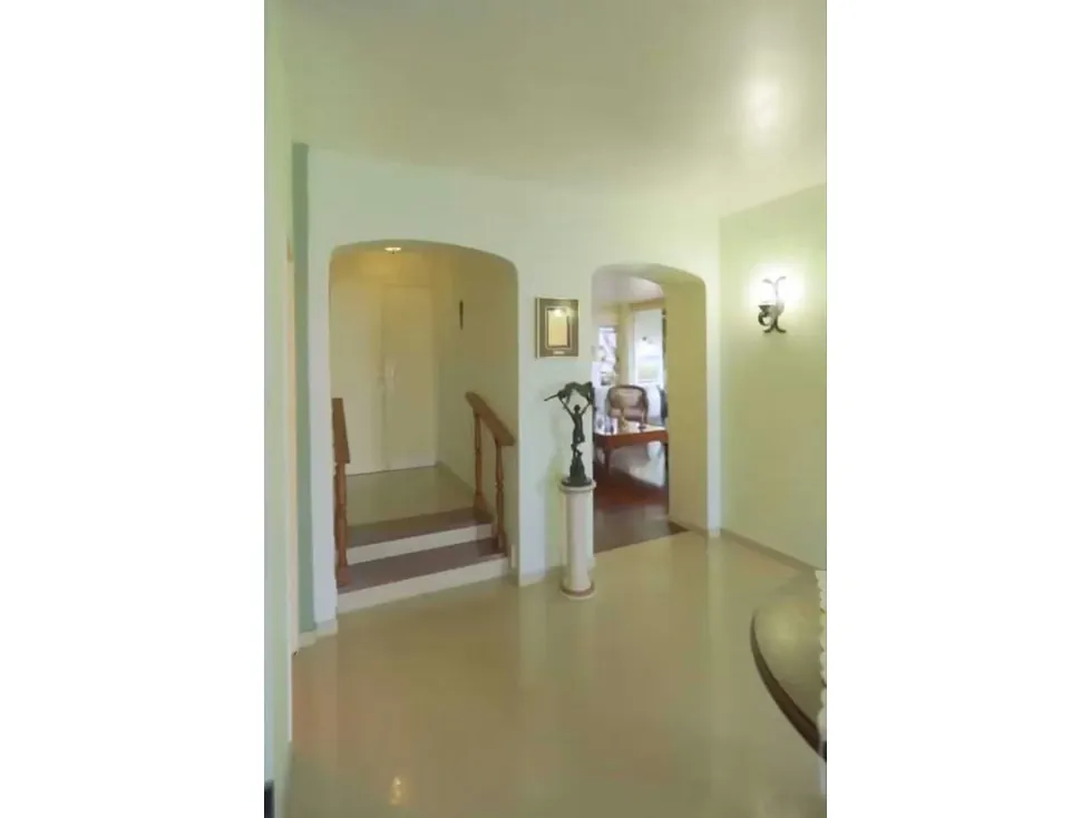 Urb.El Placer Baruta VENDO casa 450m2 con jardín y bella vista (mogo) - 9