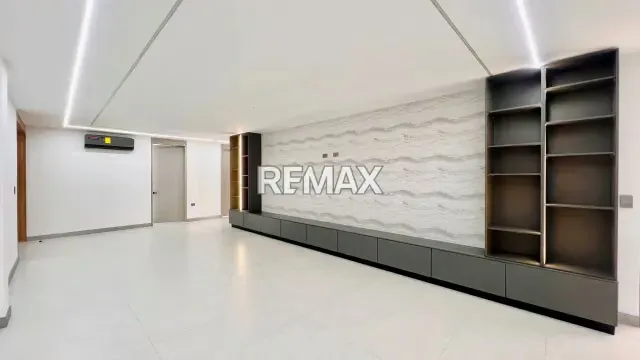 Casa en Pueblo Nuevo, Urbanización Piedra del Jurungo - 15