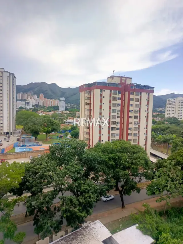 APARTAMENTO EN VENTA EN URB. VALLES DE CAMORUCO, RES. PARAÍSO J VALENCIA EDO. CARABOBO - 14