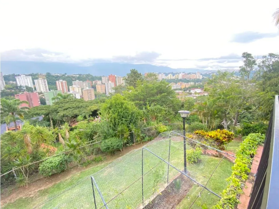 Vendo Casa en Urbanización Cerro Verde - 19