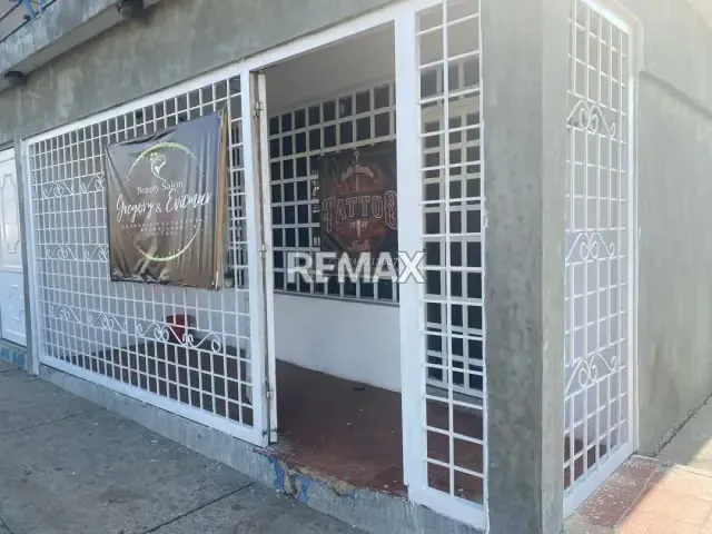 CASA COMERCIAL EN SIERRA MAESTRA - 8