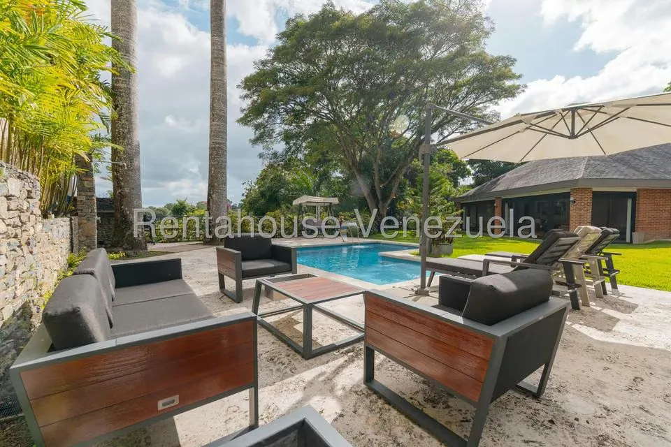 Casa (Duplex) en Venta en La Lagunita Country Club, Distrito Metropolitano - 13