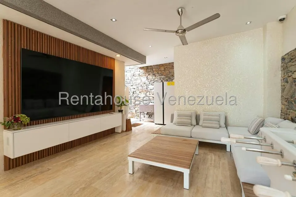 Casa (Duplex) en Venta en La Lagunita Country Club, Distrito Metropolitano - 15