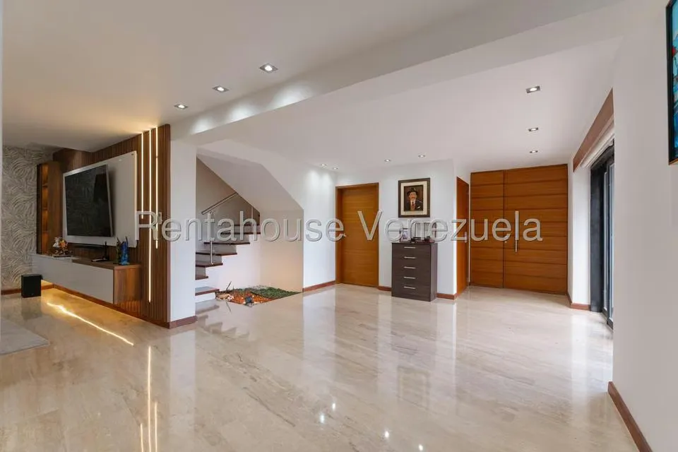 Casa (Duplex) en Venta en La Lagunita Country Club, Distrito Metropolitano - 37