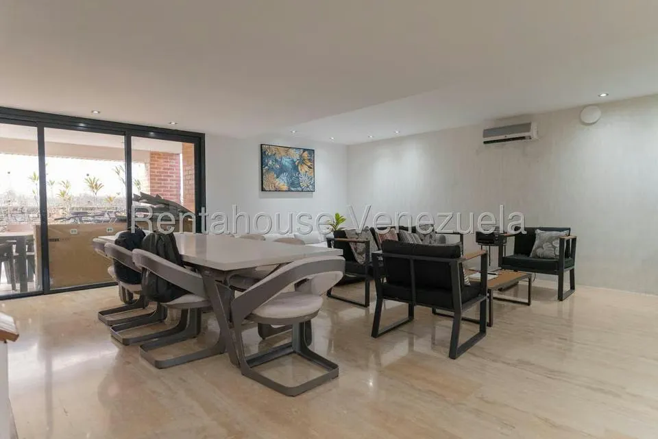 Casa (Duplex) en Venta en La Lagunita Country Club, Distrito Metropolitano - 39
